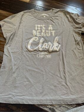Maurices Gray Short Sleeve Tee with Sparkle "Clark" Graphic